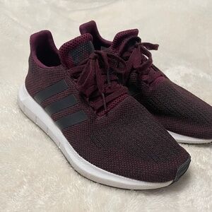 Adidas Swift Run Shoes 7